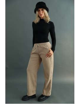 AKIRA Turtle Neck - Black