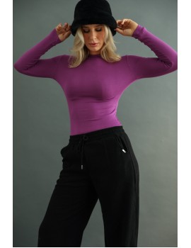 AKIRA Turtle Neck - Purple