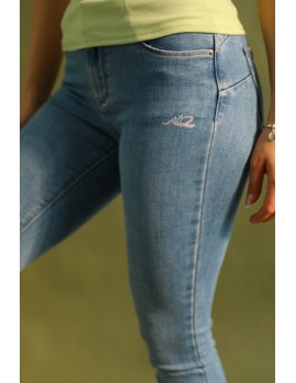 HATTIE Hímzett Farmernadrág