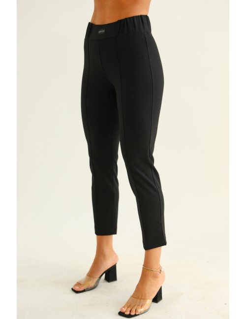 DINA Gumis Derekú Puntó Nadrág - Fekete