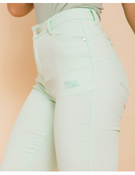 LOLA Embroidered Jeans - Mint