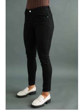 LETTIE Hímzett Farmernadrág - Fekete LETTIE Hímzett Farmernadrág - Fekete